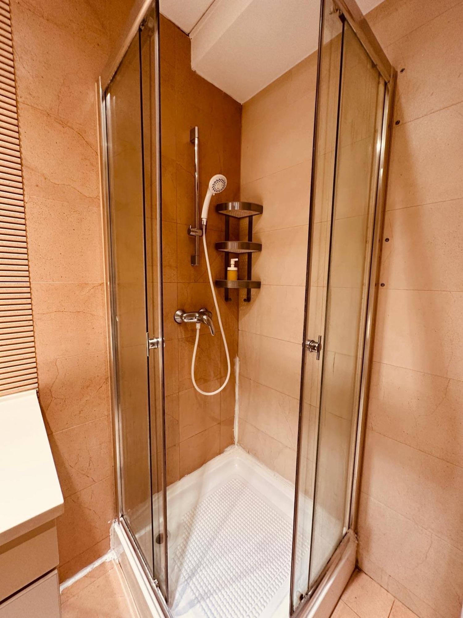Luxury Rgr Apartament Bucureşti